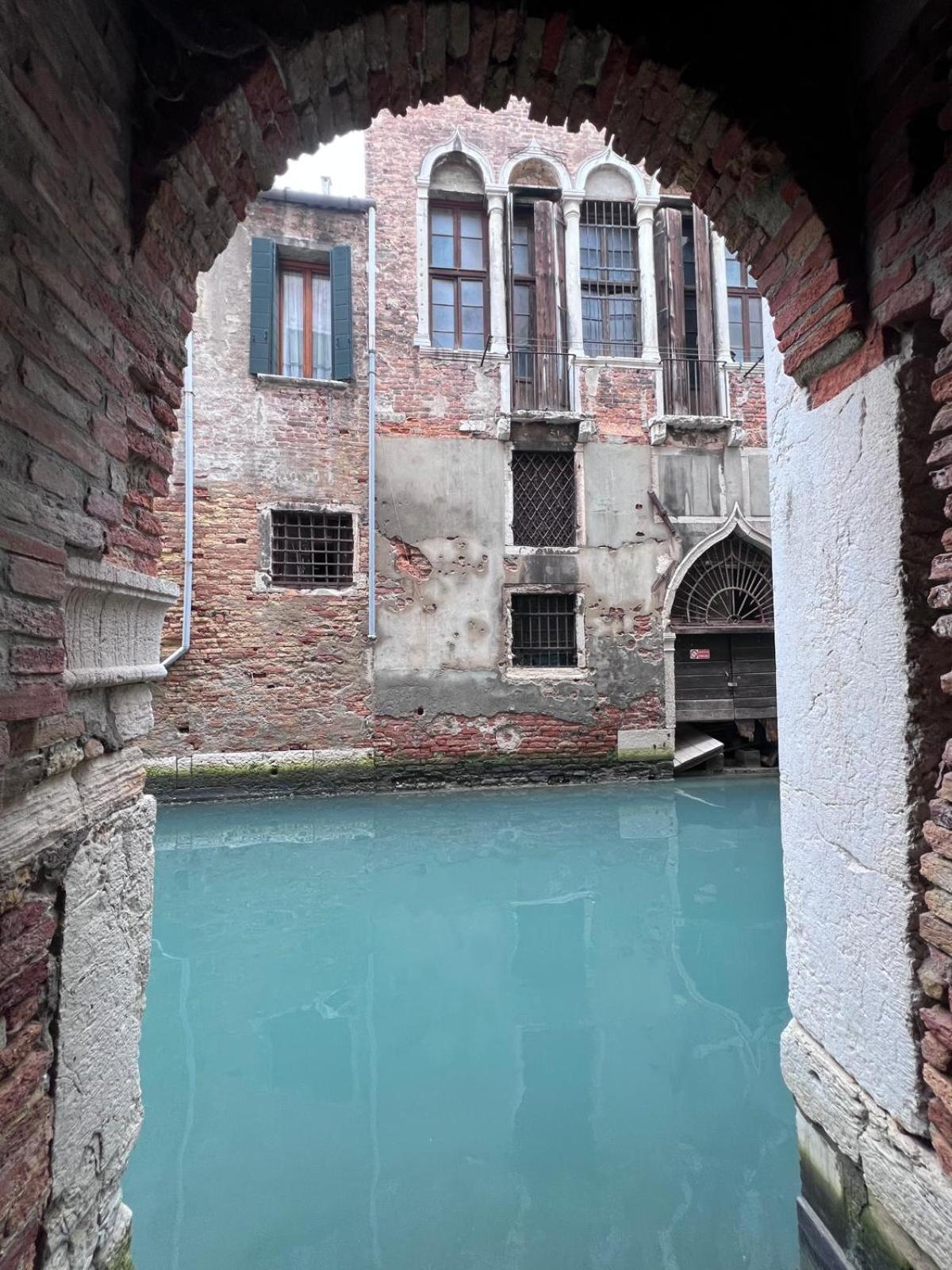 Palazzo Titti Rialto Suites Венеция Экстерьер фото