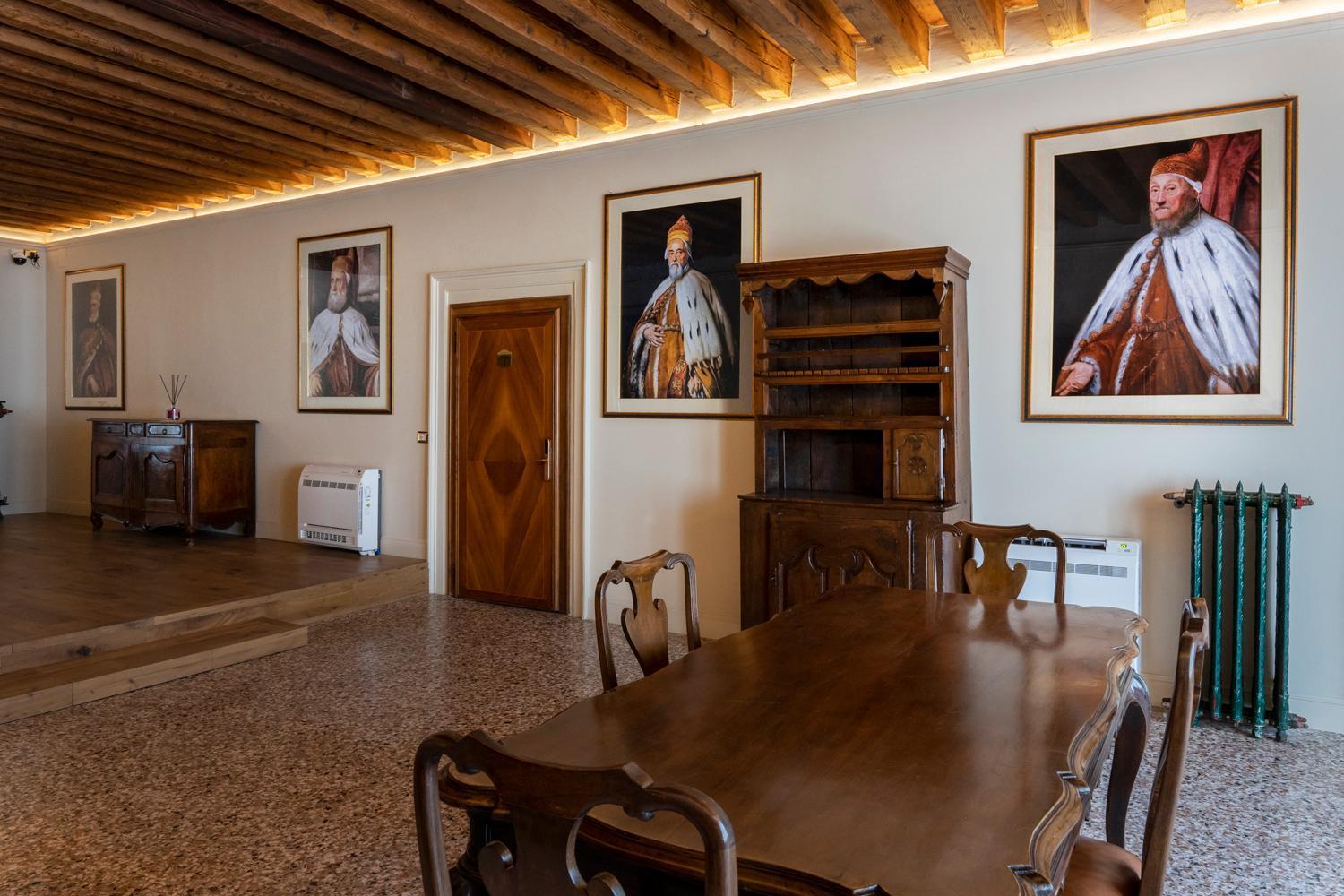 Palazzo Titti Rialto Suites Венеция Экстерьер фото