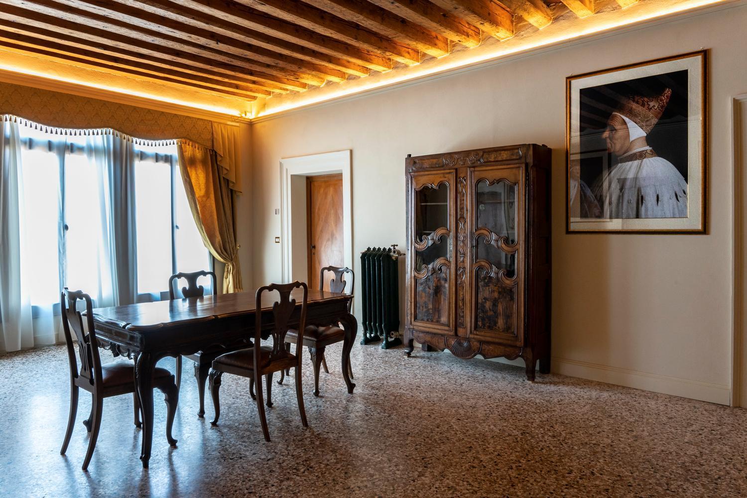 Palazzo Titti Rialto Suites Венеция Экстерьер фото