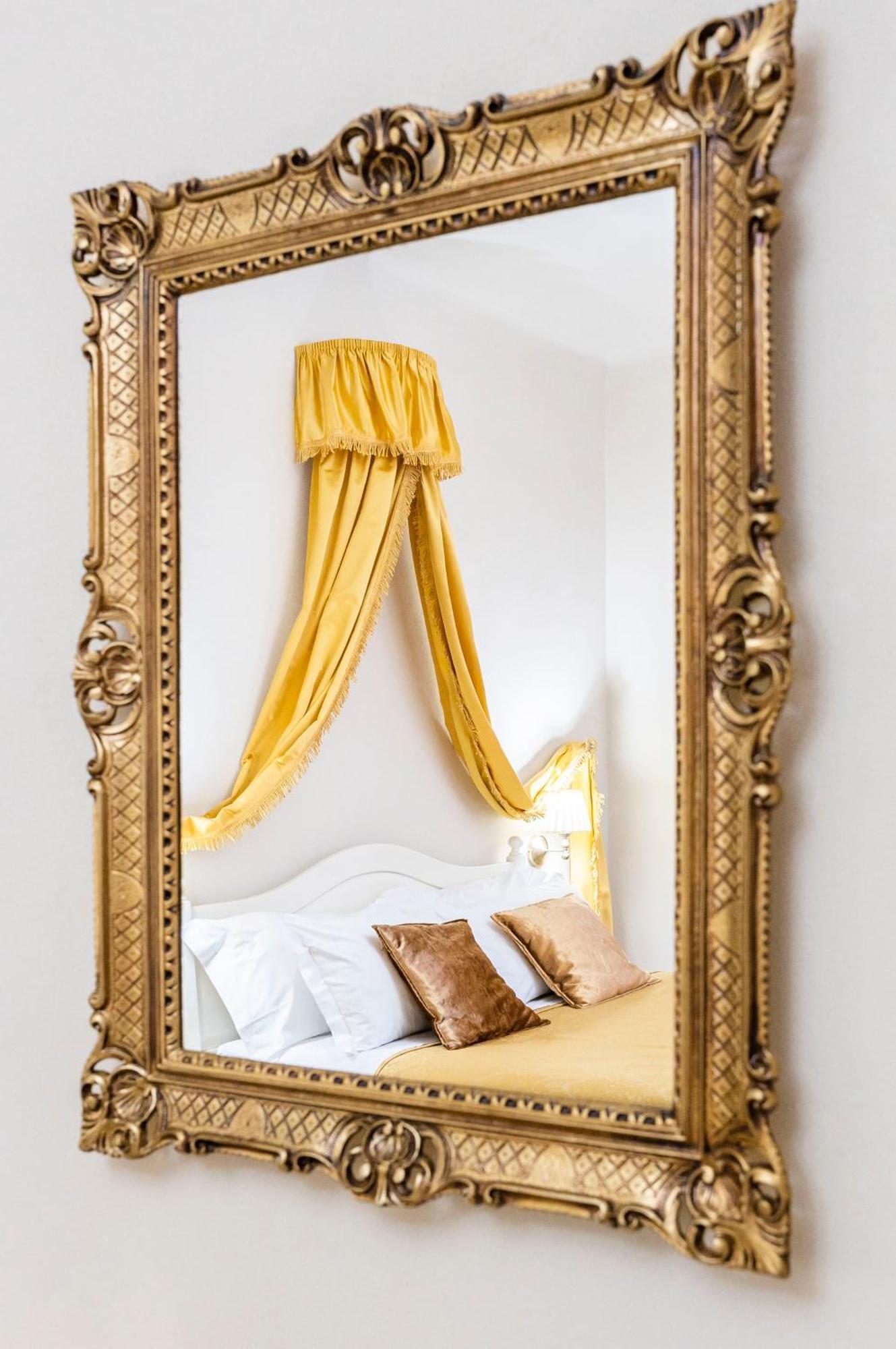 Palazzo Titti Rialto Suites Венеция Экстерьер фото